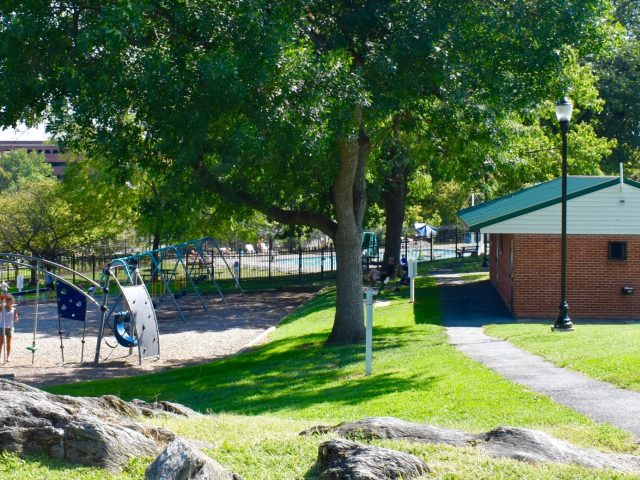 Mullinix Park